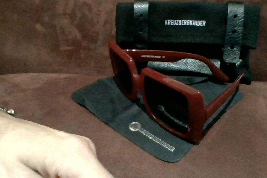 krasse SonnenBrille Marke KREUZBERGKINDER - Bild 3
