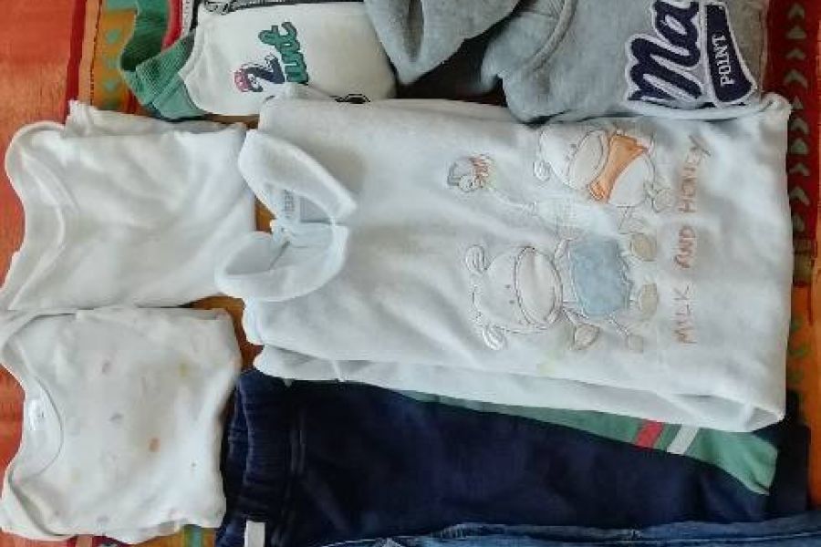 Kleider Baby 80 cm - Bild 1