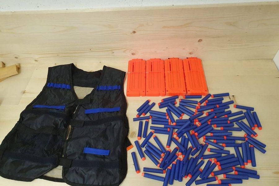Nerf Weste/Darts/Magazine - Bild 1