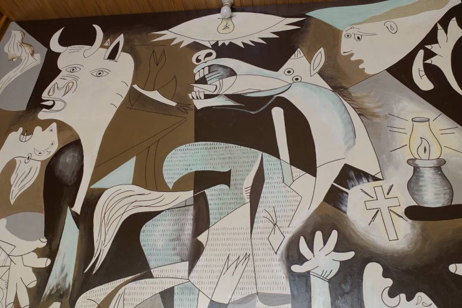 Picasso Replica Guernica, Künstlerarbeit für ein Treppenhaus - Bild 2