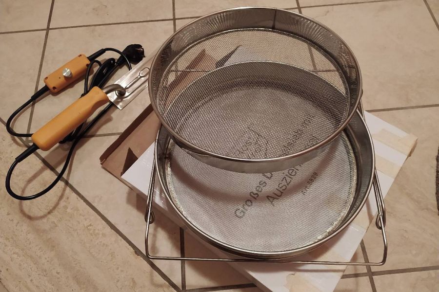 Elektrisches Entdeckelungsmesser mit stufenloser Temperaturregulierung - Bild 2
