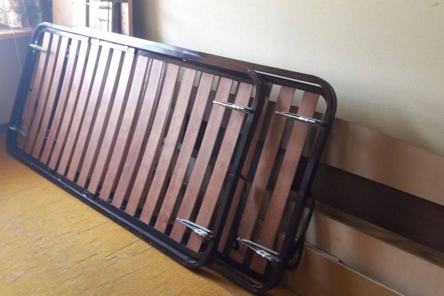 GRATIS! Doppelbett und Matratzeneinsatz - Bild 1