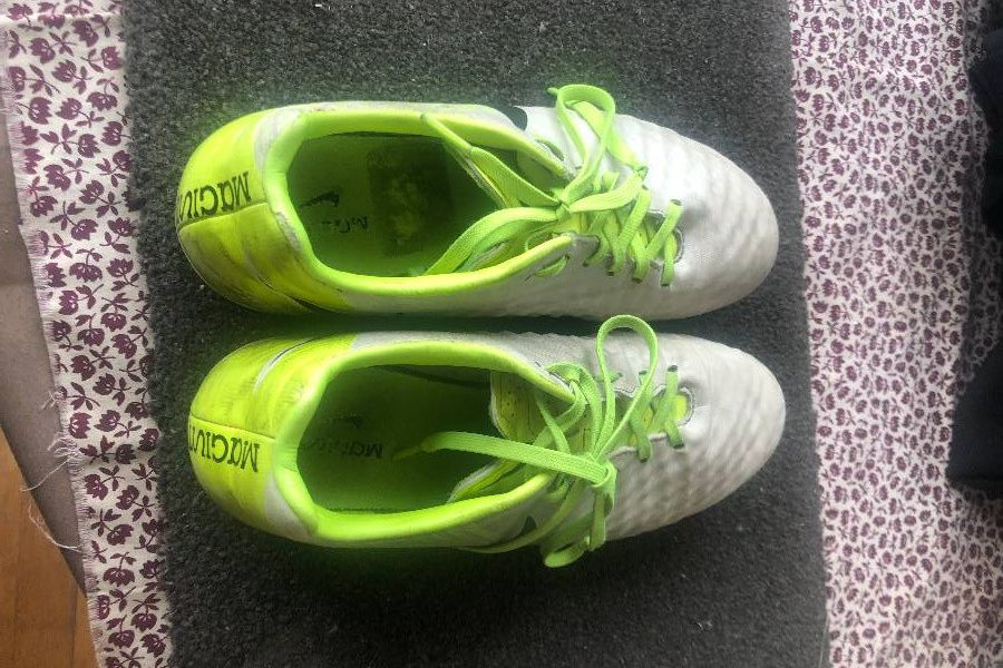 Fussballschuhe für Jungen von 10-14Jahre - Scarpe da calcio div.misure - Bild 2