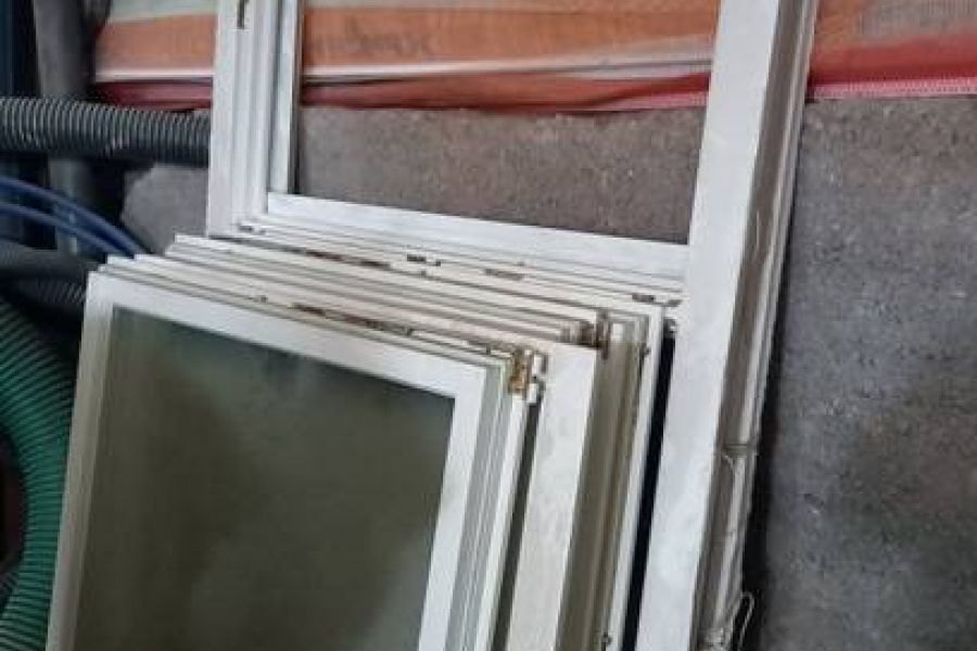 Fenster 2x1,2m aus PVC - Bild 1