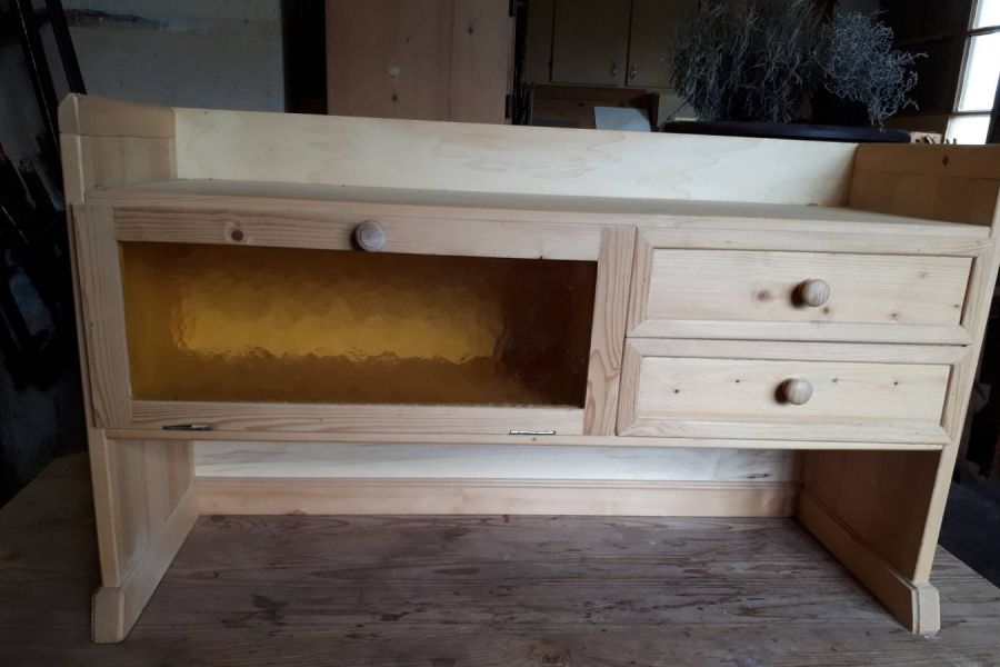 Schrankaufsatz in Massivholz günstig abzugeben - Bild 1