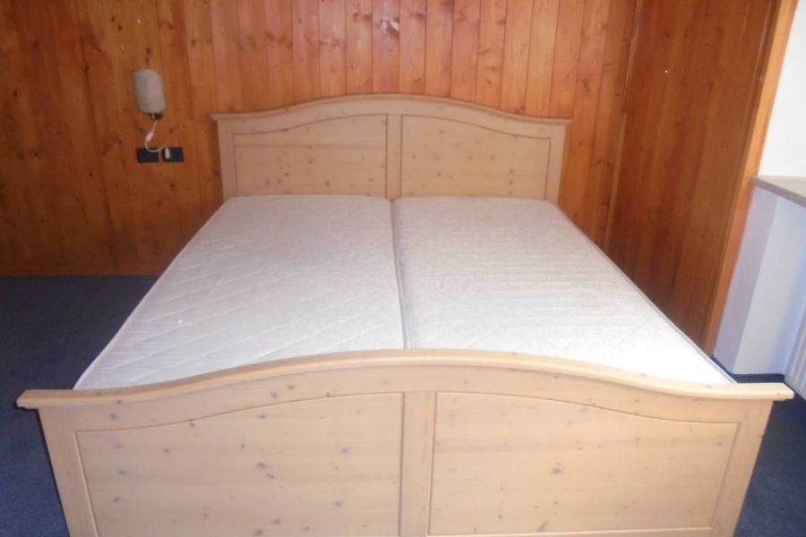 Doppelbett zu verkaufen - Bild 1