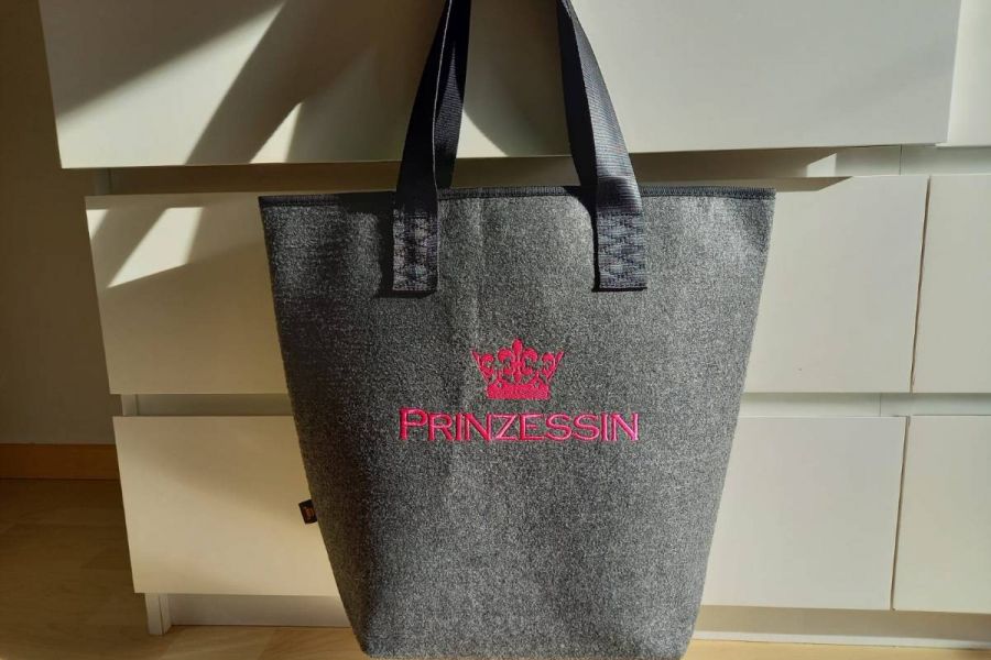 Shopper Filz mit Stickerei "Prinzessin" -NEU- - Bild 1