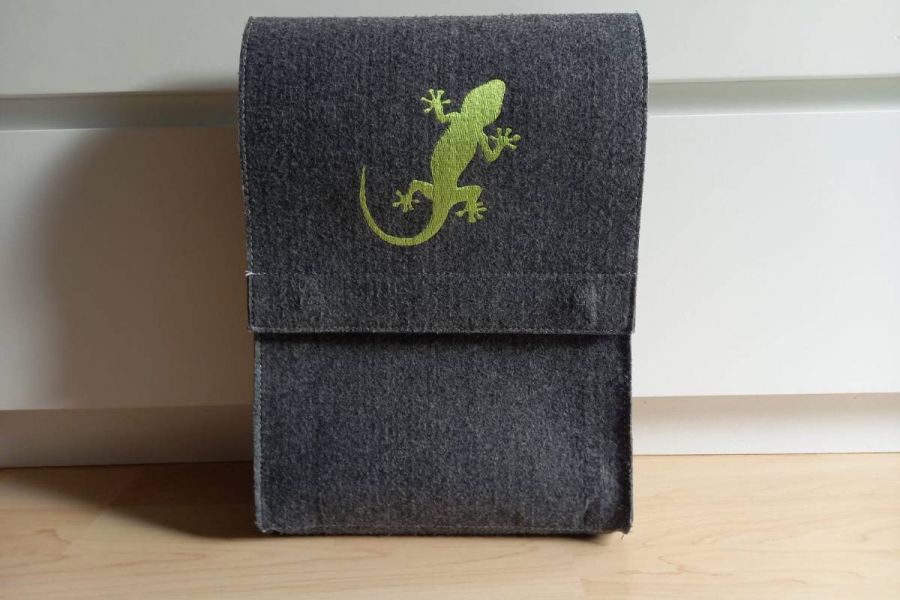 Kleine Umhängetasche FILZ - Salamander -NEU- - Bild 1