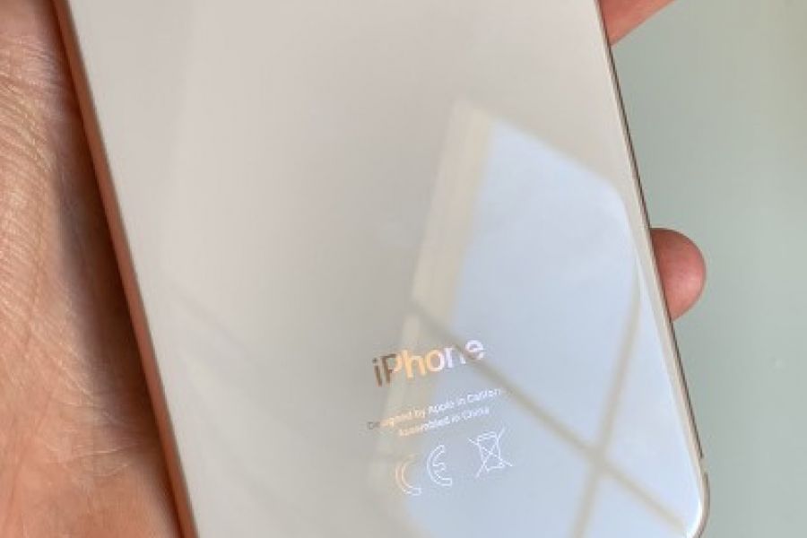 Apple IPhone 8 64 GB Gold - Bild 1