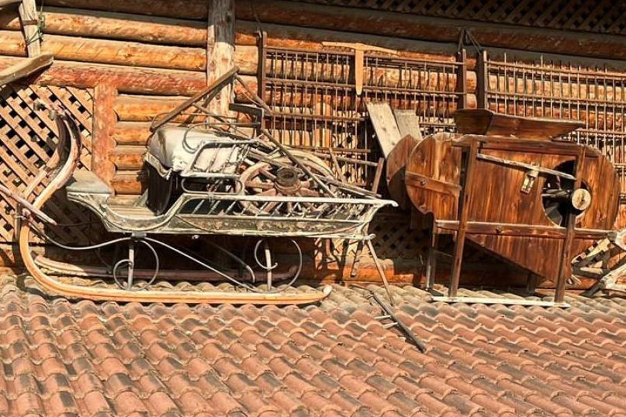 Sammlung an antiken Geräten und Werkzeugen zu verkaufen - Bild 3