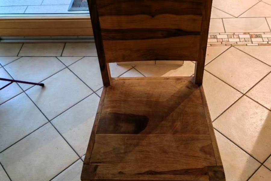 Holzstühle - Bild 1