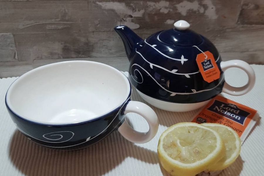 Teekanne mit Tasse - Bild 2