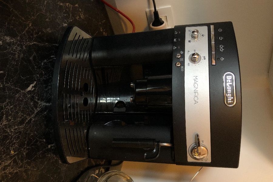 Delonghi Magnifica Kaffeevollautomat - Bild 1