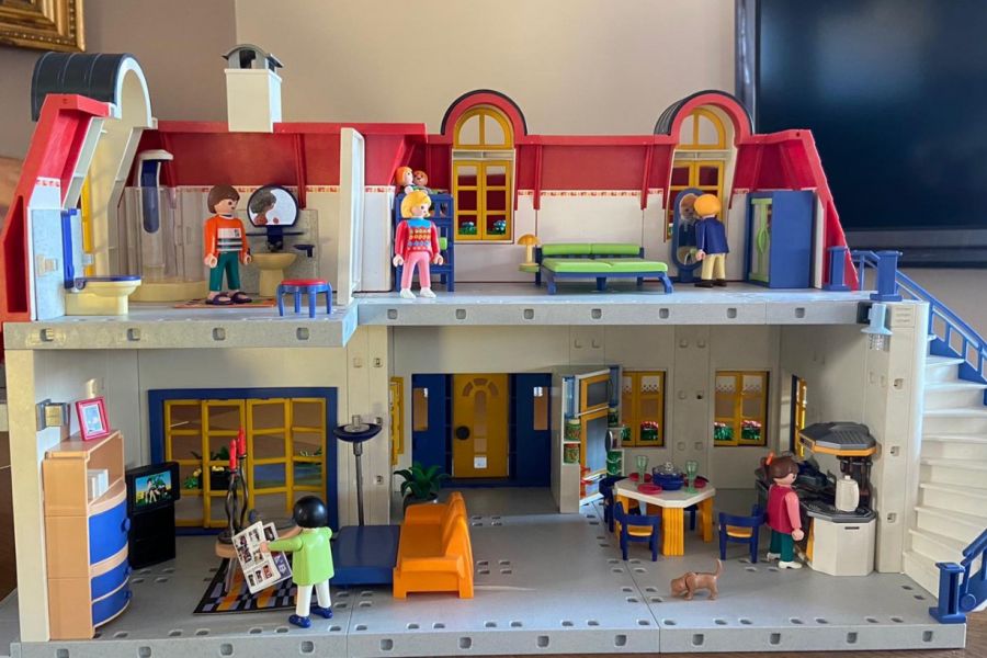 Playmobil Haus mit Einrichtung + Auto - Bild 2