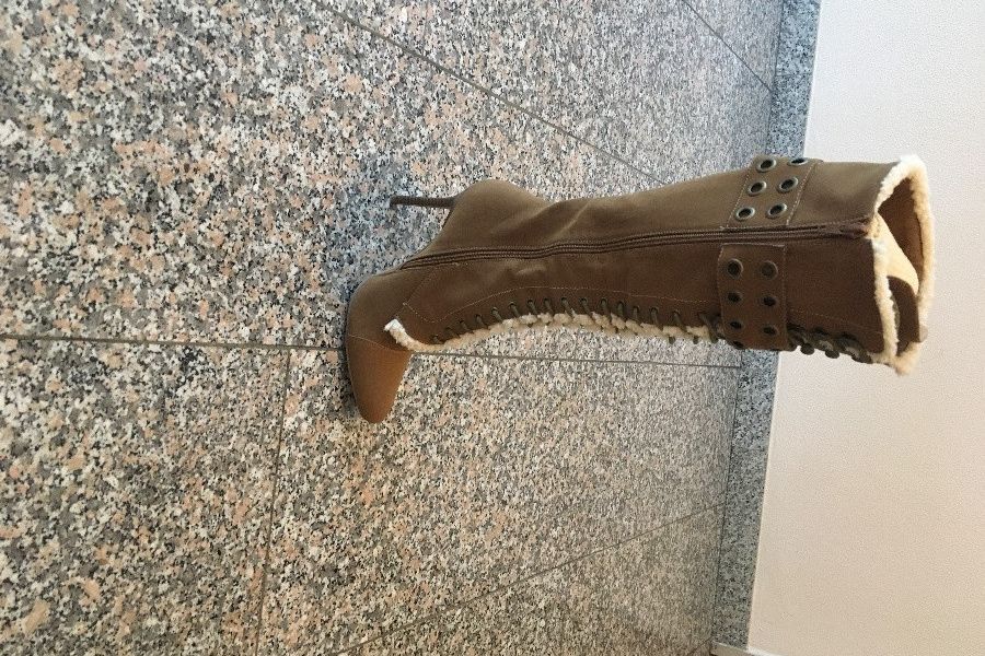 Stiefel mit Schnürsenkeln - Bild 5