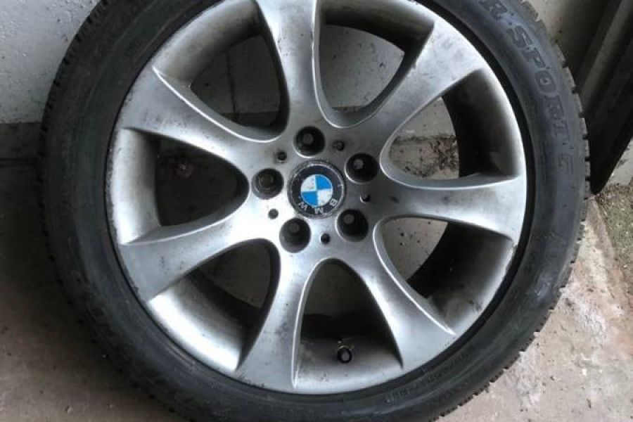 Alufelgen und Reifen (Runflat) für BMW 530 günstig abzugeben - Bild 3