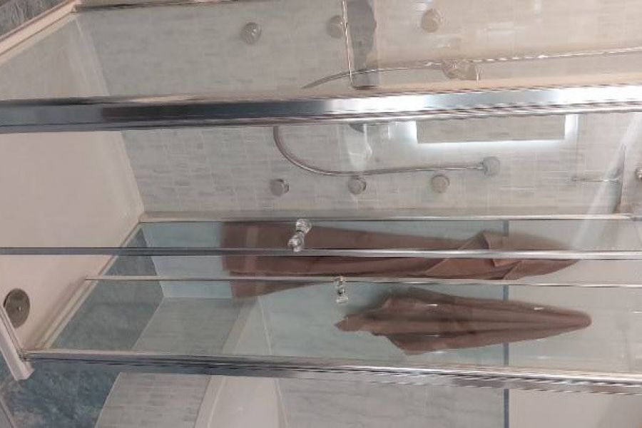Duschkabine aus Glas - Bild 1