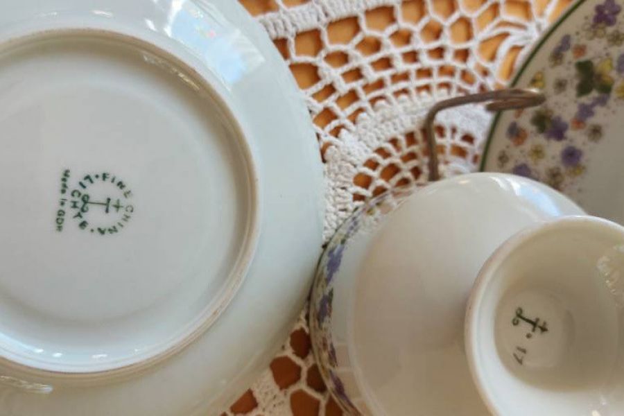 Porzellan (Sammler) Tasse - Bild 3