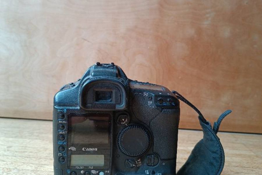Canon EOS-1Ds Mark ii - Bild 2