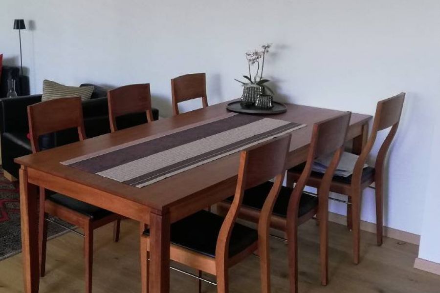 Massivholztisch/-Stühle aus amerikanischer Kirsche - Bild 1