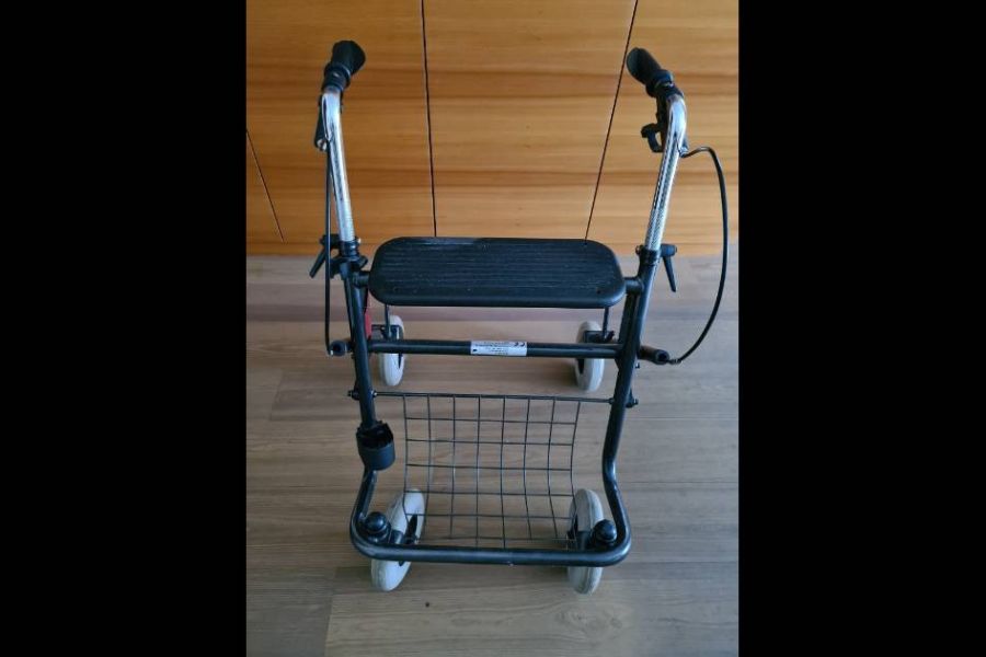 Rollator, gebraucht, in sehr gutem Zustand für 120 Euro zu verkaufen - Bild 2