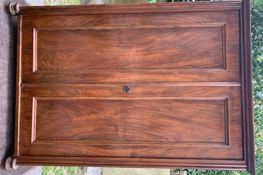 Alter Schrank, als Dekoration, Garderobe und vieles mehr - Bild 2