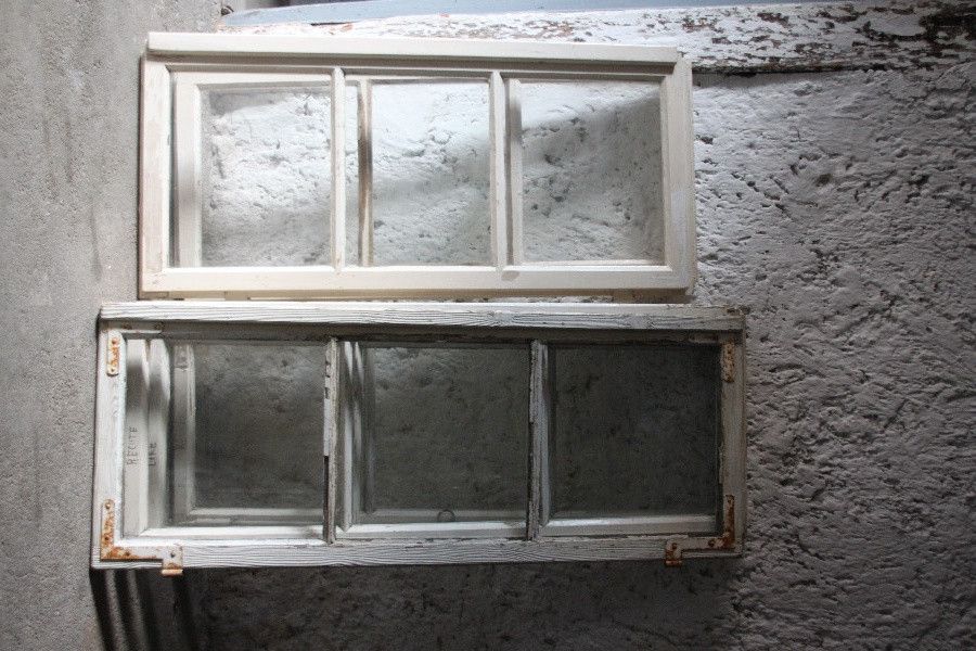 Holzfensterflügel mit alten Gläsern - Bild 1