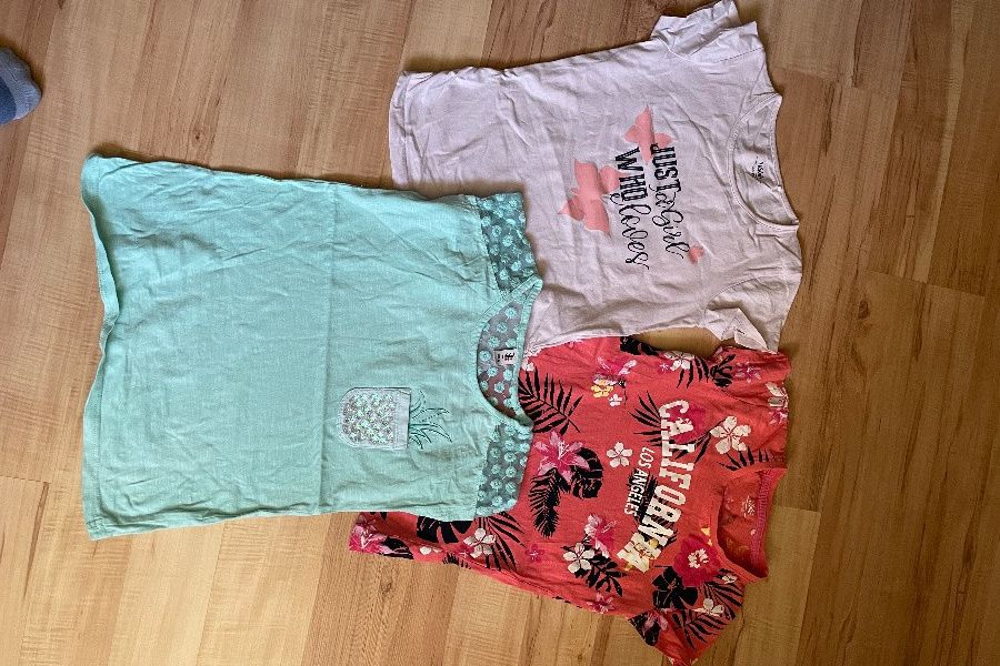 3 Kinder T-Shirts Gr. 146/152 wie neu - Bild 1