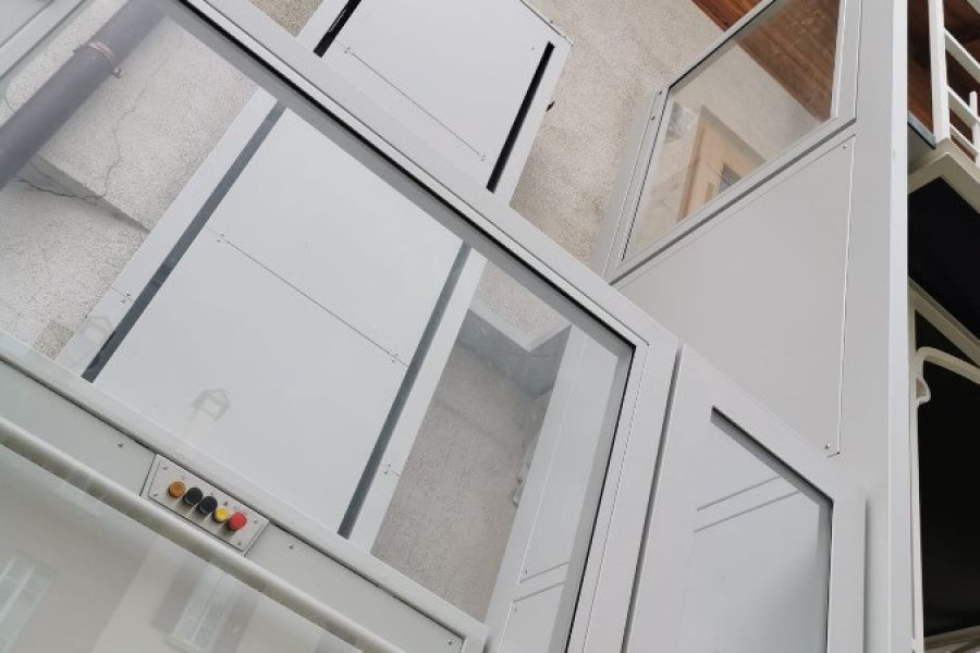 Aufzug von Lift 2000, Baujahr 2021, Barrierefreier Zugang - Bild 4