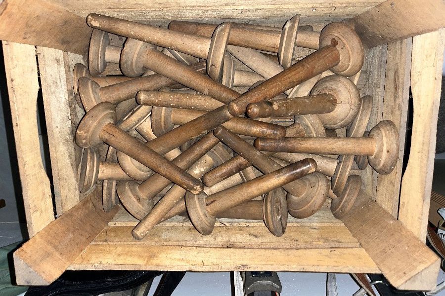 Antike Strickmaschine über 100 Jahre alt - Bild 4
