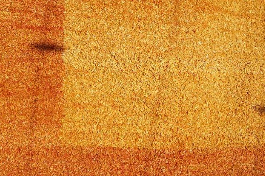 Handgefertigter Wollteppich in fröhlicher Farbe - Bild 2