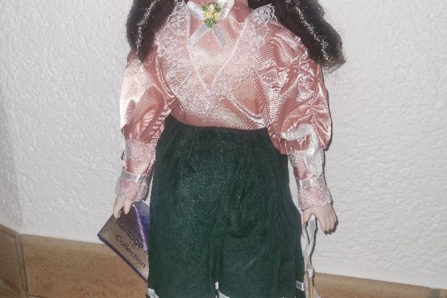 Sammlerstück - NEUE Porzellan-Puppe von 1988 - Bild 1