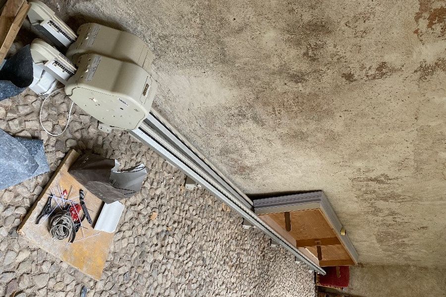Treppenlift Weigl Liftsysteme - Bild 2