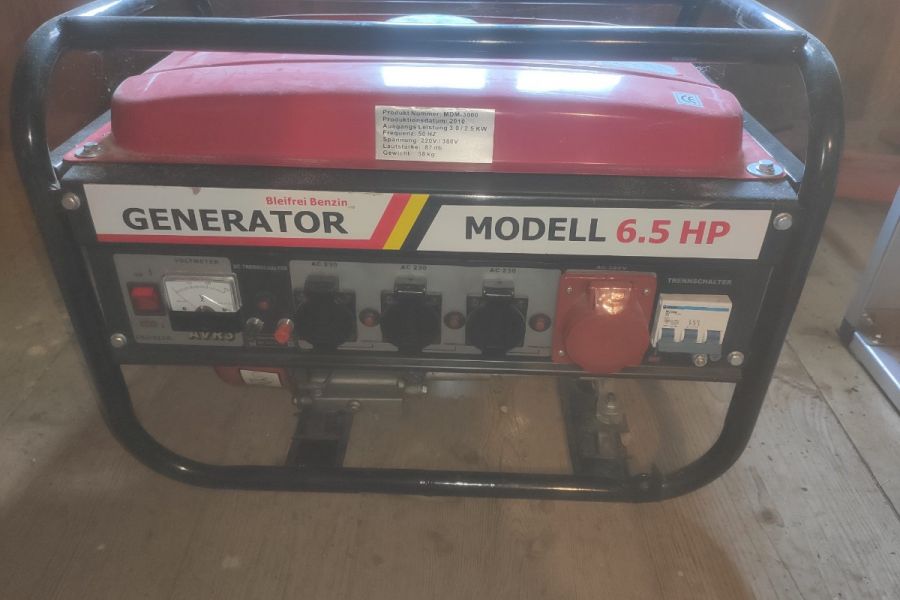 Benzingenerator zu verkaufen - Bild 2