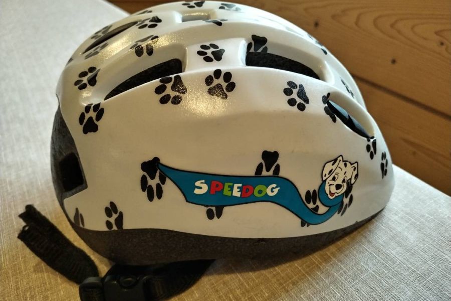 Fahrradhelm Gr. 46-52 gebraucht für Kleinkind zu verschenken - Bild 1