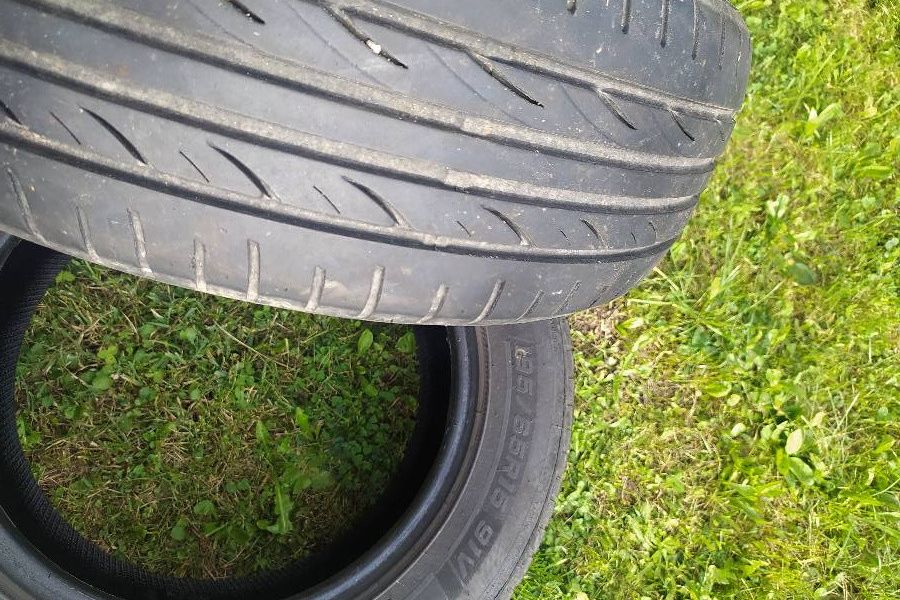 Sommerreifen 195/65 R15 91V - Bild 1