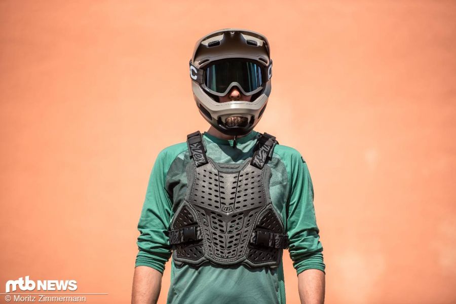 Brustpanzer mit Rückenprotektor für MTB Downhill/Enduro und Motocross - Bild 1