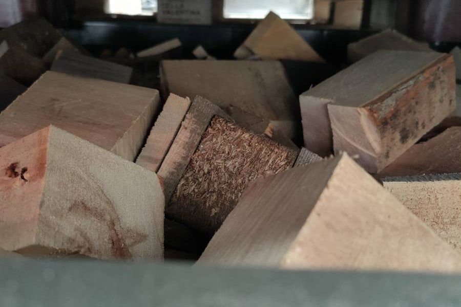 Brennholz klein geschnitten für Herde, Kachelöfen und sonstiges - Bild 3