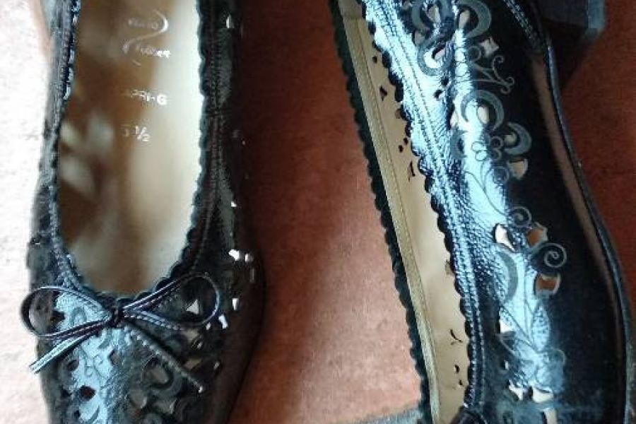 schwarze Lackschuhe,  Nr. 39 (5,5) - Bild 4