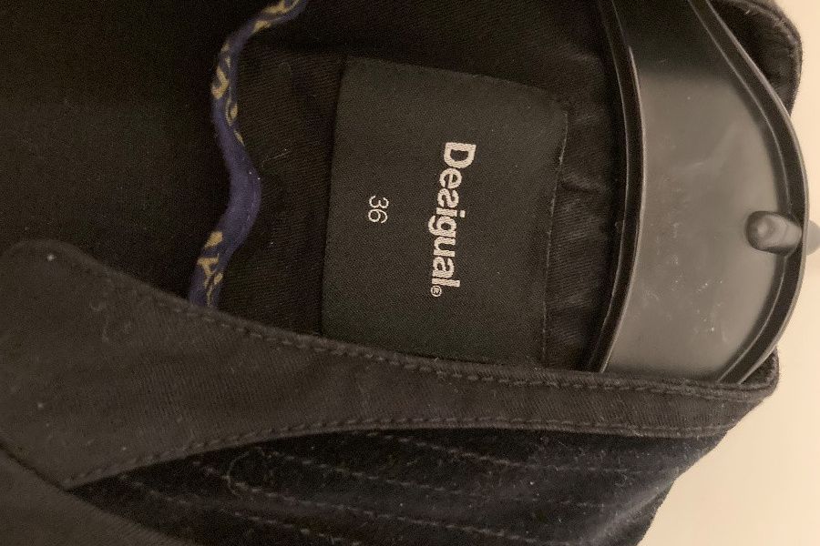 Desigual-Stoffjacke mit Strick-Ärmeln - Bild 1