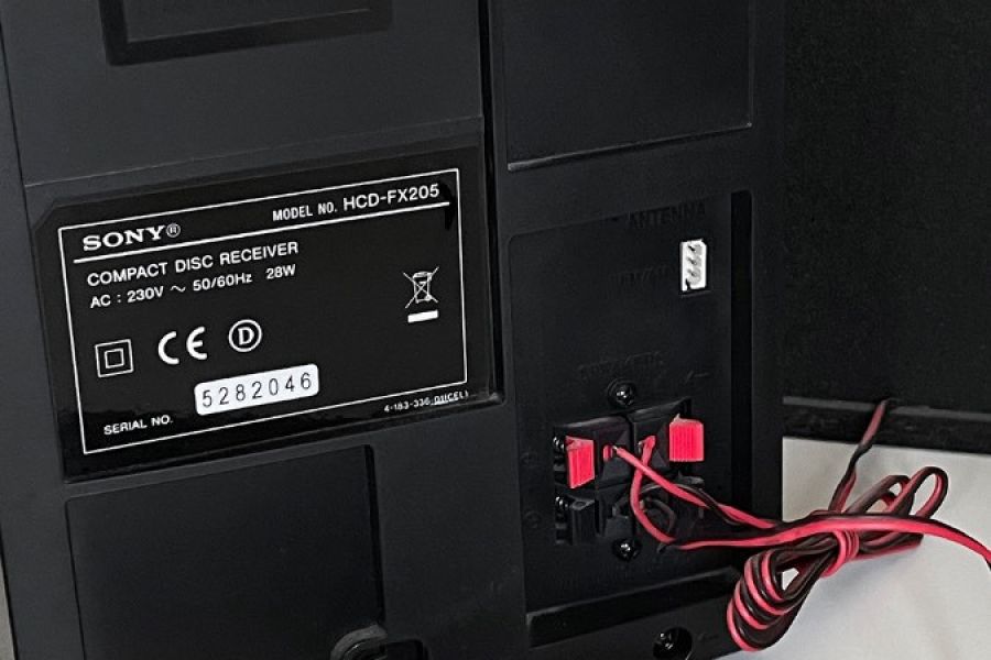 Hi-Fi-Anlage SONY CMT-FX205 mit CD / Radio / USB-IN / Aux / Jack-IN - Bild 2