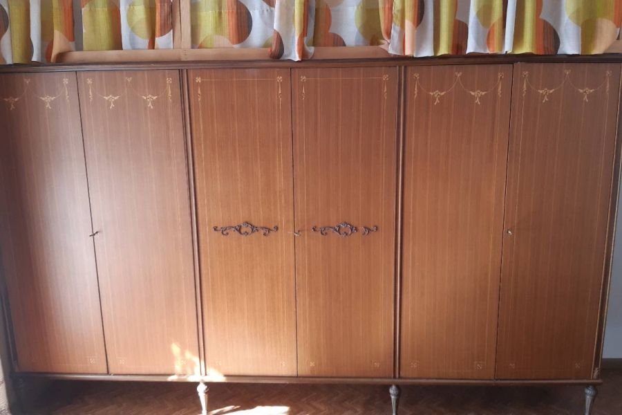 großer Schrank - Bild 1