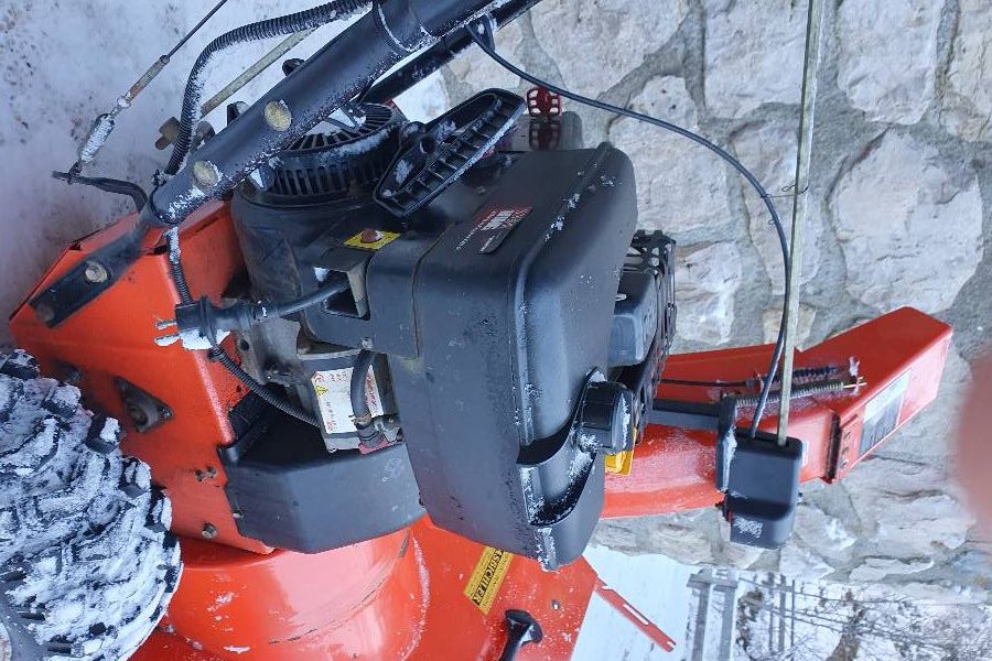 Schneefräse Ariens 1332LE 80cm 13 PS (10kW) E-Start - Bild 4