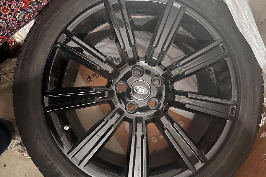 Original LR Range Rover Sport/ Disco 5 Winterreifen komplett Alu 21“ - Bild 2