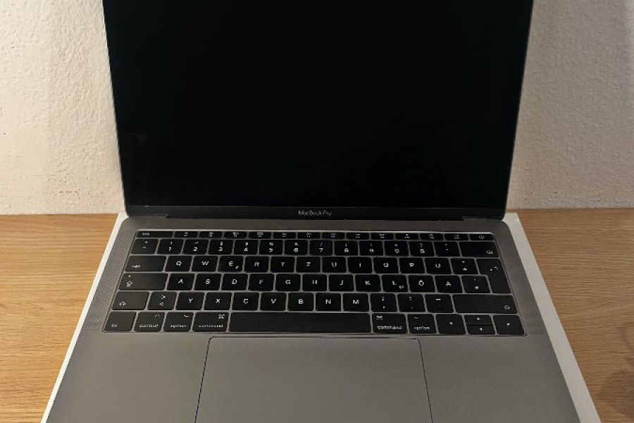 MacBook Pro (13-inch, 2017, Two Thunderbolt 3 ports) - Bild 1