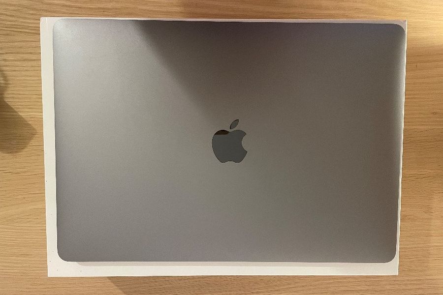 MacBook Pro (13-inch, 2017, Two Thunderbolt 3 ports) - Bild 2