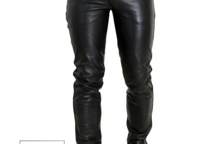 Lederjeans Bockle fast neu zu verkaufen - Bild 1