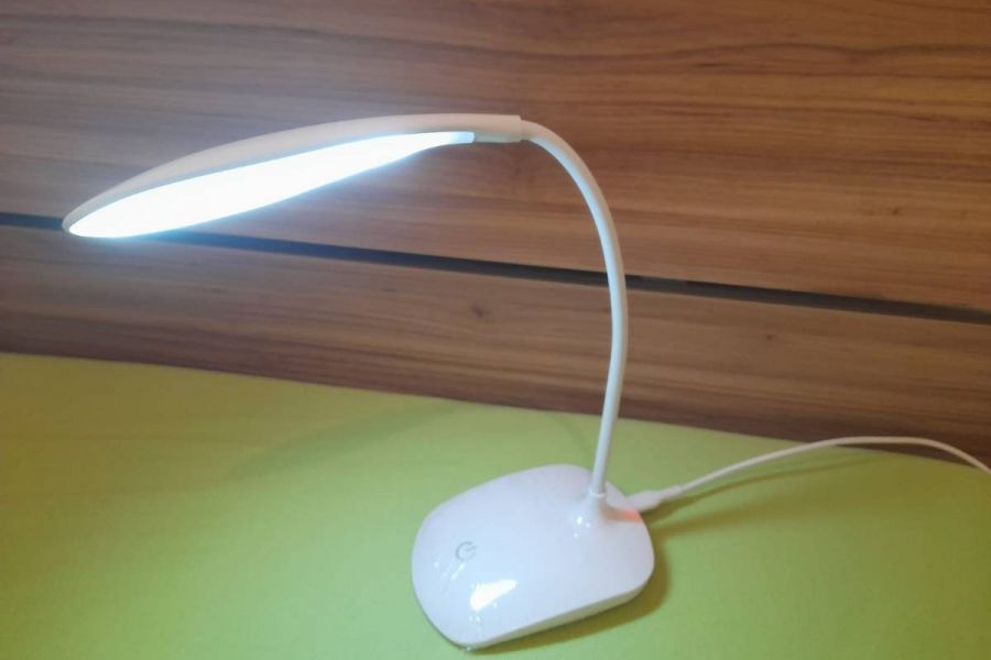 2 Lese- Nachtkästchenlampen - Bild 3