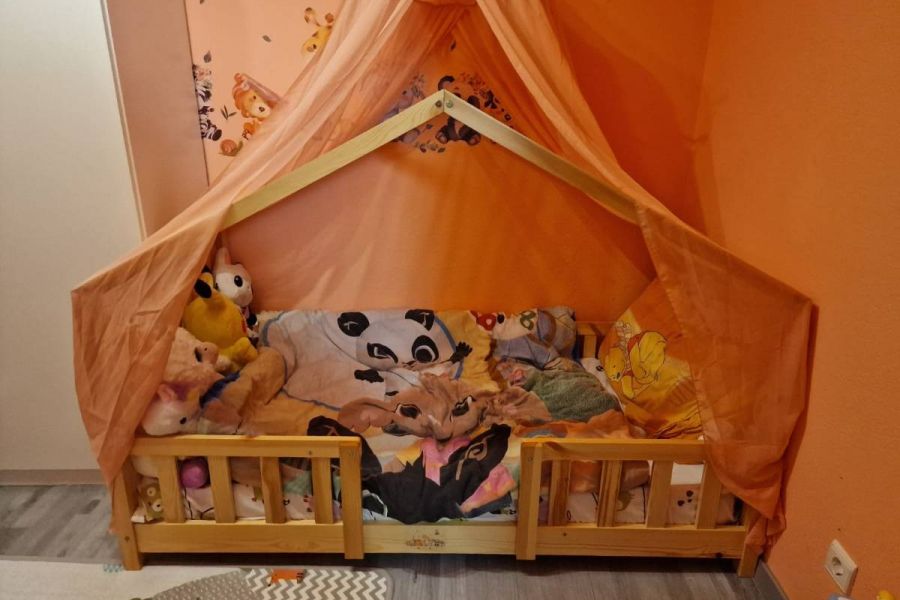 Kinderbett - Bild 1