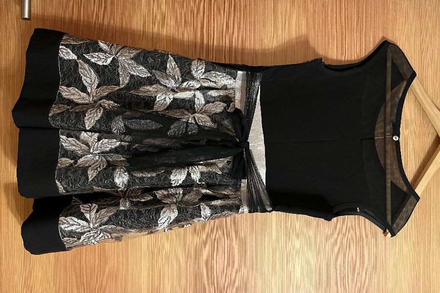 Kleid Rinascimento, Größe XS - Bild 1